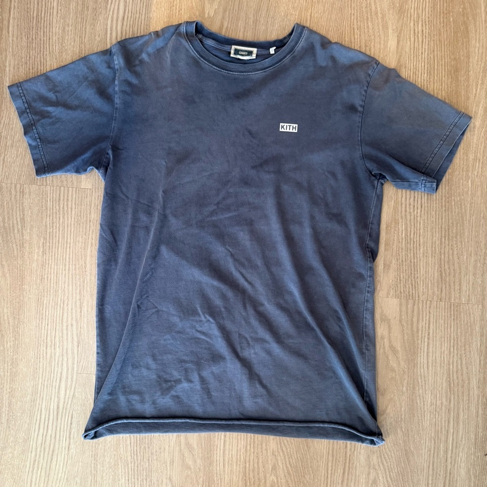 Kith Men's Washed Navy Small Chest Logo Tee